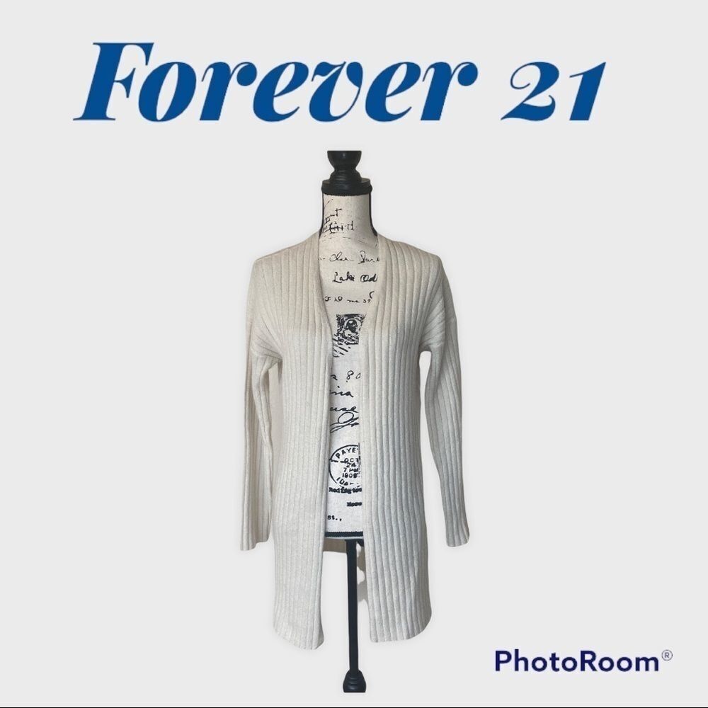 Forever 21 Beige Cardigan Sweater (M)